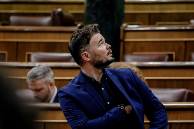 El portavoz parlamentario de ERC en el Congreso, Gabriel Rufián, durante una sesión plenaria en el Congreso de los Diputados.