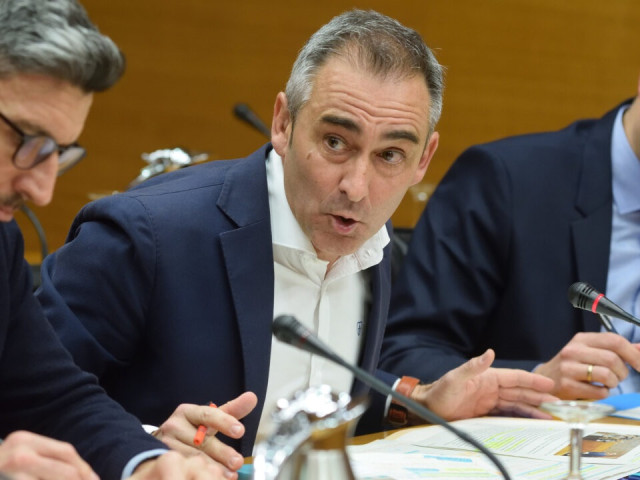 Archivo - El portavoz adjunto del Grupo Popular en Les Corts, Miguel Barrachina