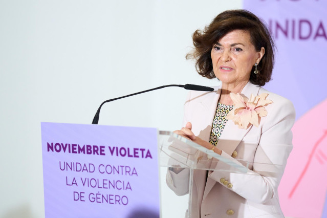 La presidenta de la Comisión de Igualdad en el Congreso de los Diputados y exvicepresidenta del Gobierno, Carmen Calvo, inaugura las jornadas ‘Unidad social contra la violencia de género’, en el Palacete del Embarcadero de Santander