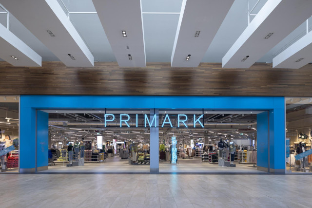 Archivo - Primark abre su primera tienda en San Sebastián