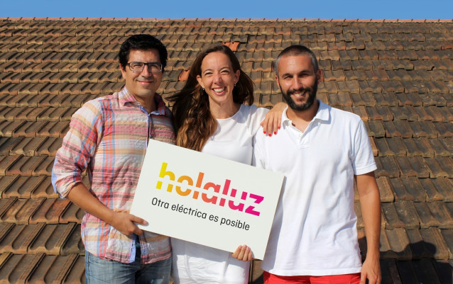 Archivo - Los fundadores de Holaluz Ferran Nogué, Carlota Pi y Oriol Vila