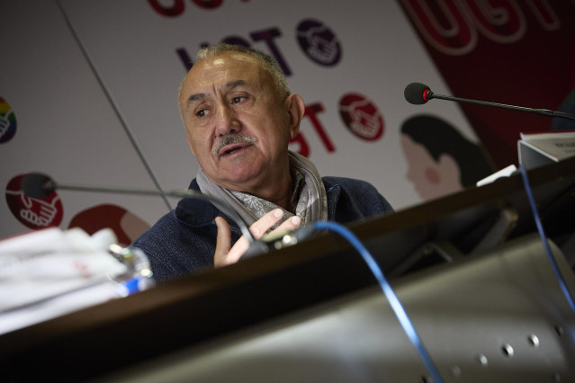 El secretario general de UGT, Pepe Álvarez, interviene en la apertura de la IX Jornada Confederal de UGT de Representación y Libertad Sindical