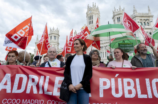 La portavoz de Más Madrid en la Asamblea de Madrid, Mónica García, durante una manifestación para pedir una sanidad madrileña pública, universal y de calidad,