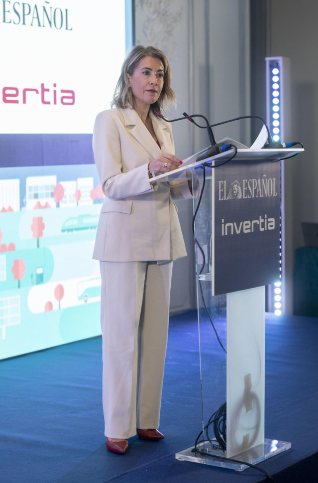 La ministra de Transportes, Movilidad y Agenda Urbana, Raquel Sánchez, interviene durante el III Simposio del Observatorio de la Movilidad y las Ciudades de 'El Español', en el Hotel The Westin Palace de Madrid, a 14 de noviembre de 2022, en Madrid (Españ