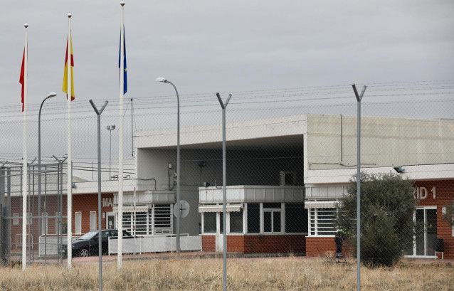 Imagen exterior del centro penitenciario de Alcalá-Meco, en Alcalá de Henares (Madrid)