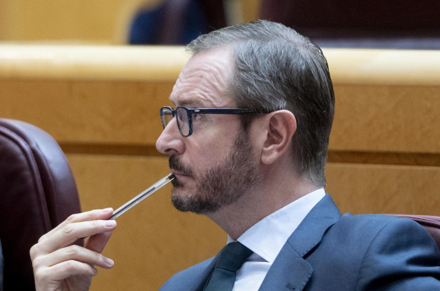 El portavoz del PP en el Senado, Javier Maroto, en una sesión de control al Gobierno en el Senado, a 25 de octubre de 2022, en Madrid (España). El Senado celebra hoy una sesión de control al Gobierno después del debate que vivieron la semana pasada el jef