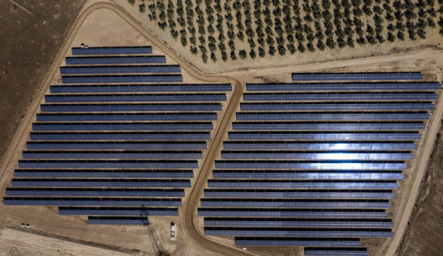 Planta solar de Aqula