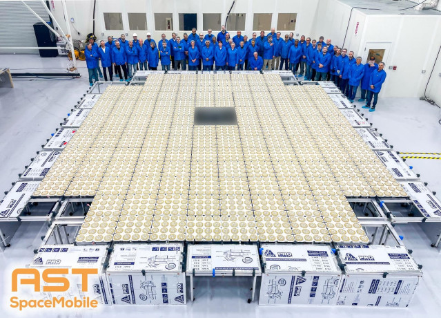 AST SpaceMobile despliega su la antena de comunicaciones por satélite y realizará pruebas de telefonía móvil