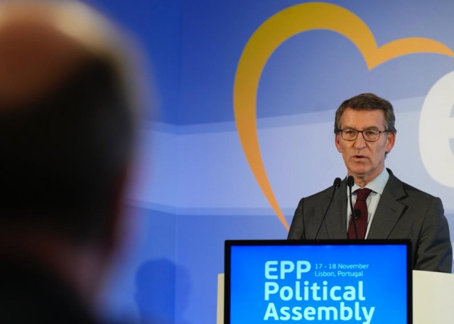 El líder del PP, Alberto Núñez Feijóo, participa en la Asamblea Política del Partido Popular Europeo (PPE) en Lisboa.
