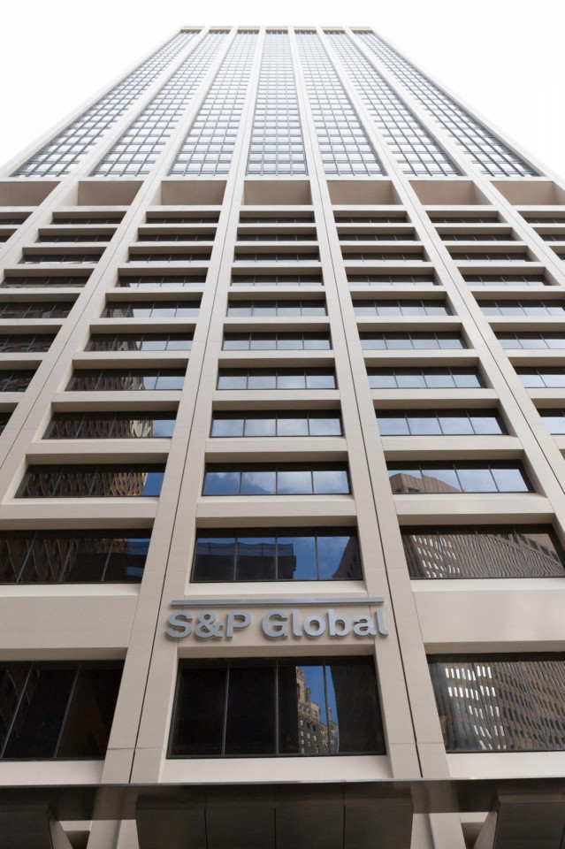 Archivo - Oficinas centrales de la agencia S&P Global