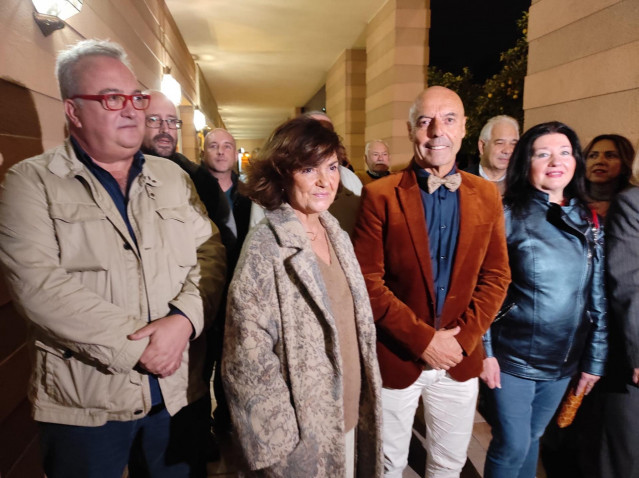 Carmen Calvo, junto a Antonio Hurtado, en Córdoba.