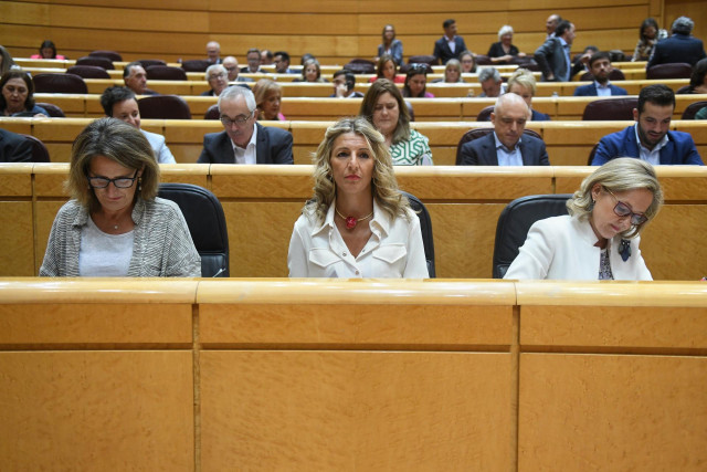 Archivo - (I-D) La vicepresidenta y ministra para la Transición Ecológica y el Reto demográfico, Teresa Ribera; la vicepresidenta segunda y ministra de Trabajo, Yolanda Díaz; y la vicepresidenta primera y ministra de Asuntos Económicos y Transformación Di