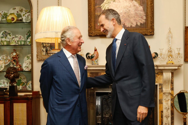El Rey Felipe VI y Carlos III de Inglaterra