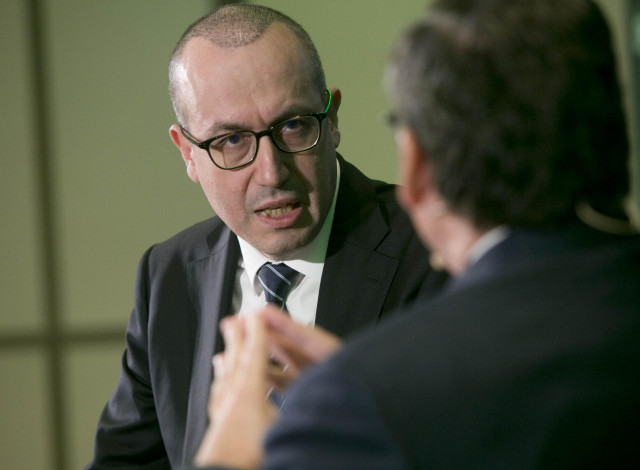 El consejero delegado de BBVA, Onur Genç, en el XXIX Encuentro del Sector Financiero, organizado por Deloitte y 'ABC', el 22 de noviembre de 2022.