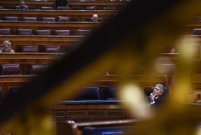 El ministro del Interior, Fernando Grande-Marlaska, en una sesión plenaria en el Congreso de los Diputados