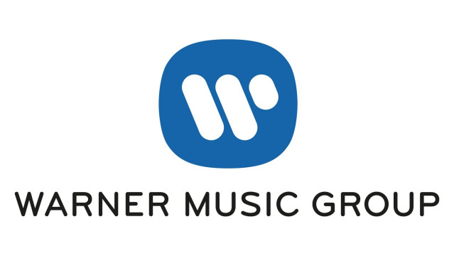 Archivo - Logo de Warner Music Group.