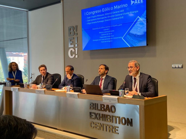 Rueda de prensa Congreso de energía eólica marina en BEC de Barakaldo