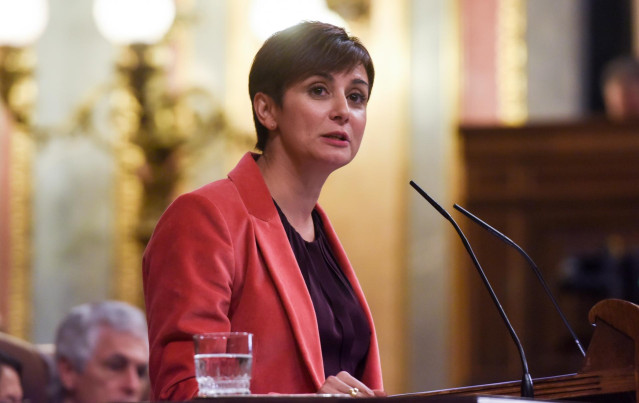 La ministra de Política Territorial y portavoz del Gobierno de España, Isabel Rodríguez, en una sesión plenaria en el Congreso de los Diputados, a 22 de noviembre de 2022, en Madrid (España). Los Presupuestos Generales del Estado (PGE) para 2023 llegaron