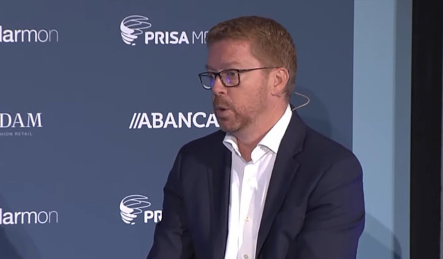 El consejero delegado de Telefónica España, Sergio Oslé, durante su intervención en el Foro Tendencias 2023 de 'El País'
