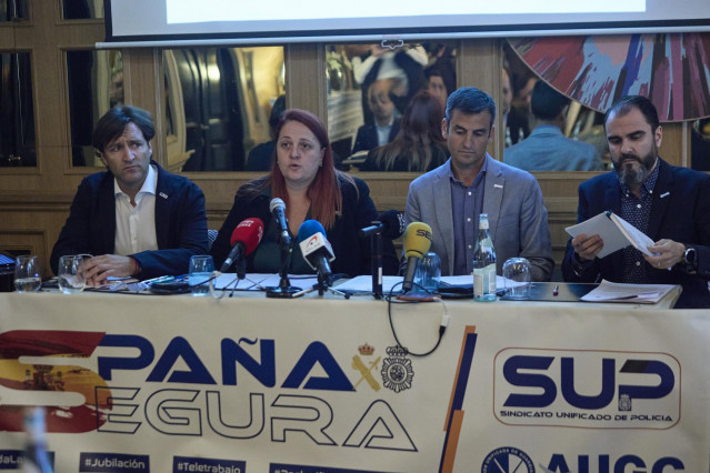 Representantes del SUP y AUGC anuncian la convocatoria de una manifestación en Madrid el 26 de noviembre