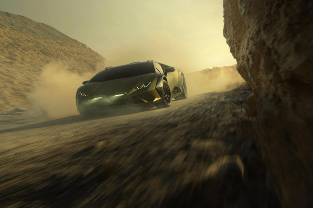 Archivo - Lamborghini Huracán Sterrato