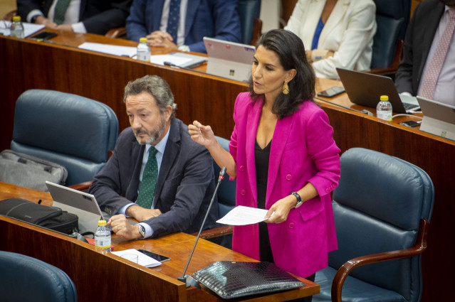 Archivo - La portavoz de Vox en la Asamblea de Madrid, Rocío Monasterio, durante una sesión plenaria en la Asamblea de Madrid, a 6 de octubre de 2022, en Madrid (España).