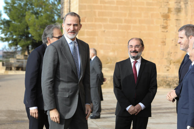 El Rey Felipe VI en su reciente visita a Alcañiz (Teruel) en la inauguración de la exposición de artistas visuales “De Territorios 5x50”, en el Castillo Calatravos, a 14 de diciembre de 2022