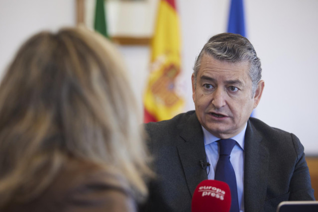 El consejero de Presidencia, Interior, Diálogo Social y Simplificación Administrativa, Antonio Sanz