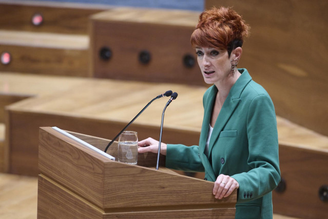 Archivo - La portavo de EH Bildu en el Parlamento de Navarra y portavoz de la Mesa Política de la coalición, Bakartxo Ruiz