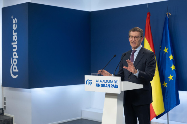 El presidente del Partido Popular, Alberto Núñez Feijóo, comparece para hacer balance del año 2022, en la sede del Partido Popular, a 29 de diciembre de 2022, en Madrid (España).