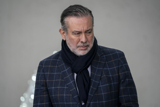El consejero de Presidencia, Justicia e Interior, Enrique López, durante su visita a la Agencia de Seguridad y Emergencias de Madrid (ASEM 112), a 23 de diciembre de 2022, en Pozuelo de Alarcón, Madrid (España). Ayuso ha visitado la Agencia de Seguridad y