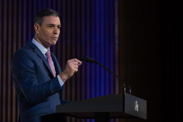 El presidente del Gobierno, Pedro Sánchez, preside la VII Conferencia de Embajadores, en el Ministerio de Asuntos Exteriores, a 9 de enero de 2023, en Madrid (España). La Conferencia de Embajadores, en la que participan unos 130 jefes de misión, se celebr