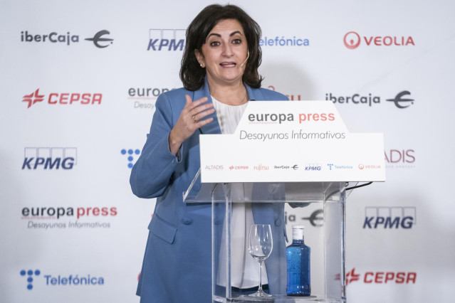 La presidenta del Gobierno de La Rioja, Concha Andreu, interviene durante un desayuno informativo de Europa Press, en el Hotel Rosewood Villa Magna, a 12 de enero de 2023, en Madrid (España).