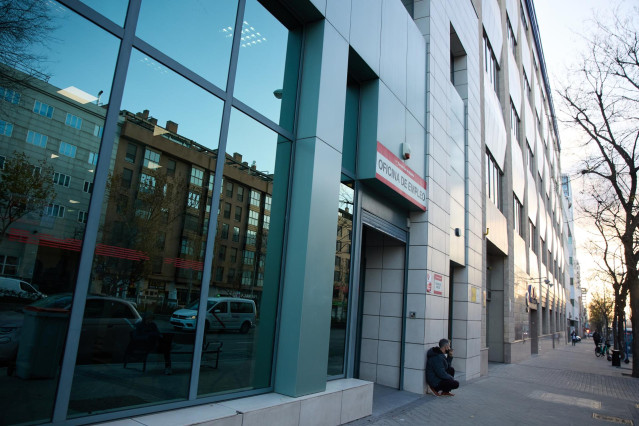 Una oficina del Servicio Público de Empleo Estatal (SEPE) en la calle de Méndez Álvaro.