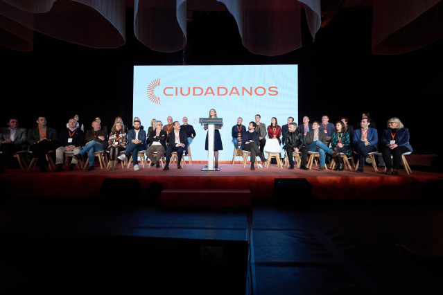 La presidenta de Ciudadanos (Cs), Patricia Guasp (c), interviene en la clausura de la VI Asamblea General de Ciudadanos (Cs), en La Nube de Pastrana, a 15 de enero de 2023, en Madrid (España).
