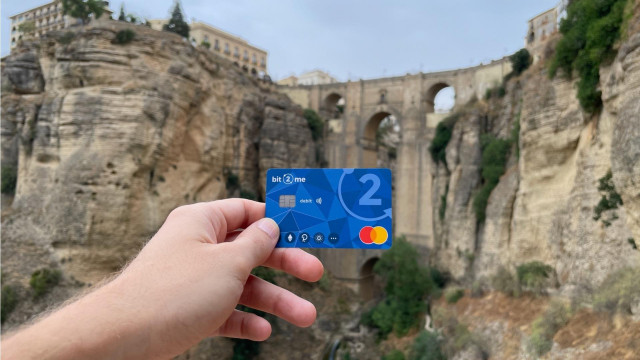 Bit2Me Card