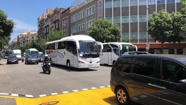Archivo - Autocares en Barcelona
