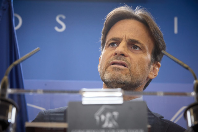 Archivo - El líder de Unidas Podemos en el Congreso, Jaume Asens, en una rueda de prensa