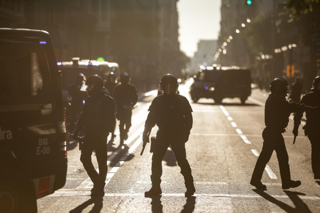Archivo - Agentes de Mossos d