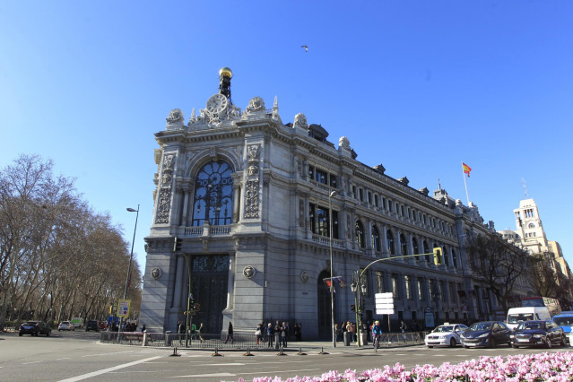Archivo - Fachada del Banco de España