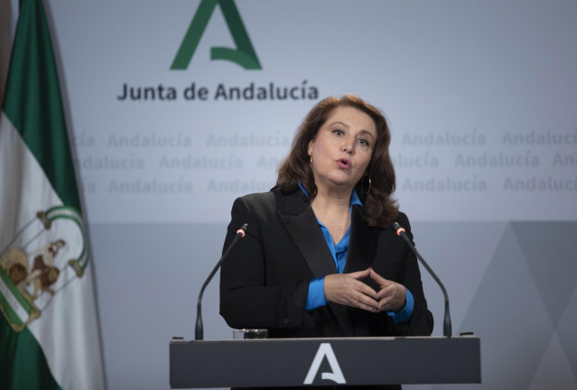 La Consejera de Agricultura, Agua y Desarrollo Rural, Carmen Crespo Díaz
