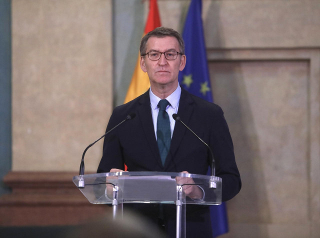 El presidente del Partido Popular, Alberto Núñez Feijóo interviene en el acto, a 23 de enero de 2023, en Cádiz (Andalucía, España).El jefe de la oposición ha elegido Cádiz --el Oratorio de San Felipe Neri-- para presentar este plan de regeneración, dado q