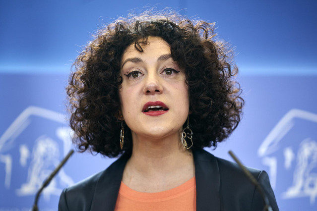Archivo - La diputada de Unidas Podemos y portavoz de En Comú Podem en el Congreso, Aina Vidal, durante una rueda de prensa posterior a la Junta de Portavoces, en el Congreso de los Diputados, a 13 de diciembre de 2022, en Madrid (España).