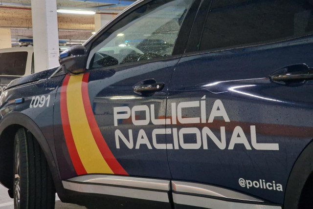 Coche de Policía Nacional.