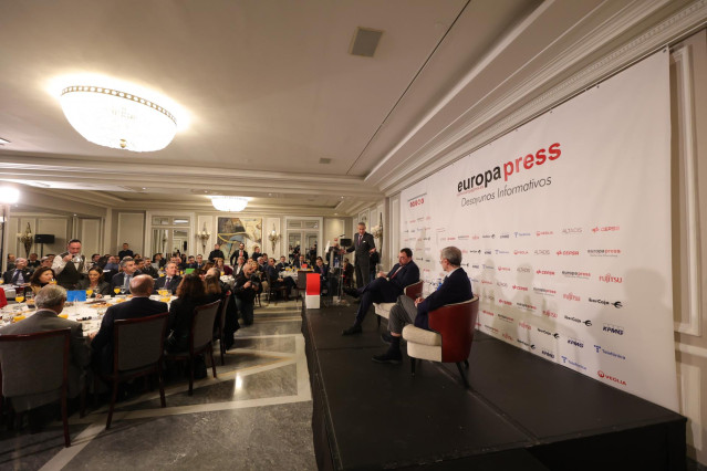 Vista general de un desayuno informativo de Europa Press protagonizado por el presidente del Principado de Asturias, Adrián Barbón
