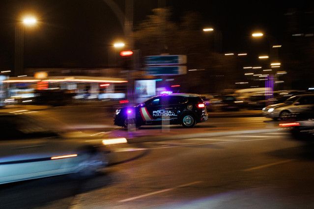 Archivo - Un coche de Policía Nacional en una imagen de archivo