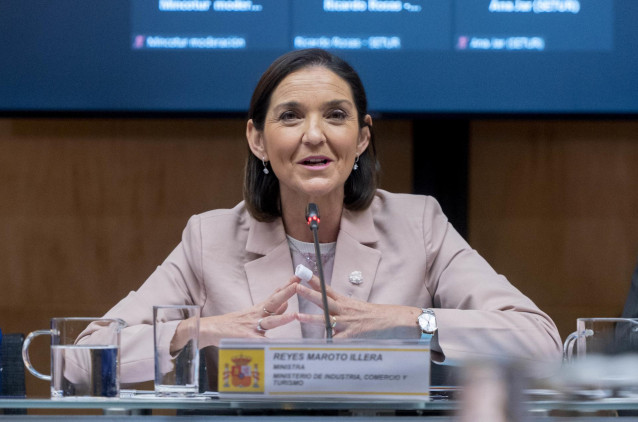 La ministra de Industria, Comercio y Turismo, Reyes Maroto, interviene en la Conferencia Sectorial Extraordinaria de Turismo, en la sede del Ministerio, a 27 de enero de 2023, en Madrid (España).