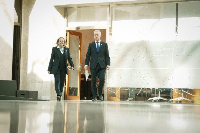 El Lehendakari, Iñigo Urkullu, y la vicepresidenta primera del Gobierno de España y ministra de Asuntos Económicos y Transformación Digital, Nadia Calviño, en Ajuria Enea
