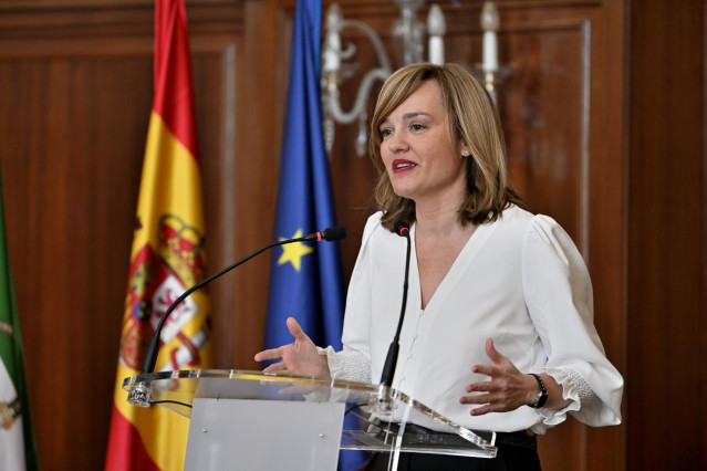 La ministra de Educación y Formación Profesional y portavoz del PSOE, Pilar Alegría, durante su discurso en el acto de entrega de Certificados de profesionalidad a 15 de febrero del 2022 en Jaén (Andalucía).