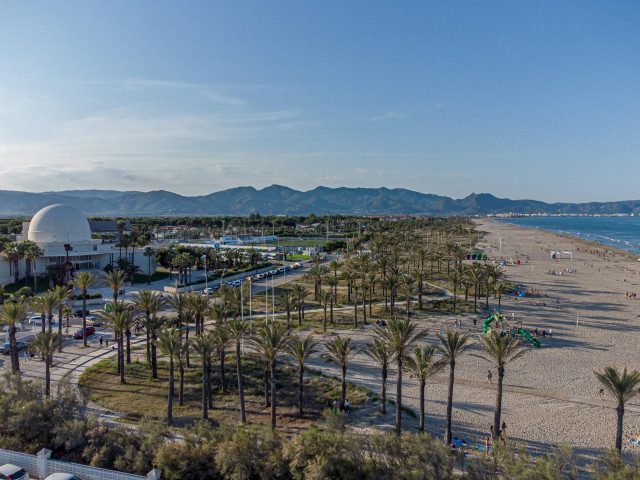 Archivo - Playa del Pinar en Castellón.